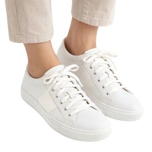 Club Monaco Jowenna White Low Top Sneaker Women’s Size 9 EUR 39 Lace Up NIB